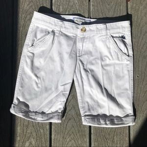 White Abercrombie shorts size 16